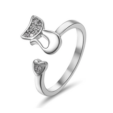 Cargar imagen en el visor de la galería, Anillo elegante ajustable con diseño felino - Plata 925
